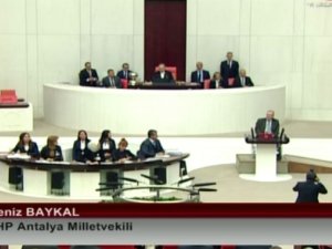 Deniz Baykal Yemin Etti