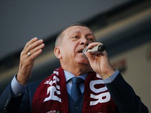"Her Seçimi Ellerine Yüzlerine Bulaştırıyorlar"
