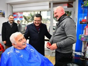 Genç, Çukurçayır’da Esnaf Ve Vatandaşlarla Buluştu