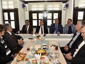 Gümüşhane Valisi Kamuran Taşbilek Basınla Buluştu