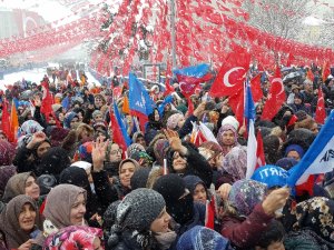 Erzurumlulardan Cumhurbaşkanı Erdoğan’a Sevgi Seli