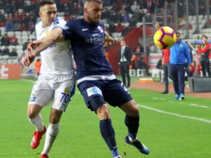 İlk Yarıda 5 Gol Var