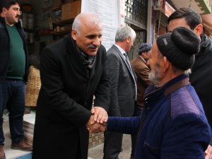 Zorluoğlu İlçeler Arasında Mekik Dokuyor