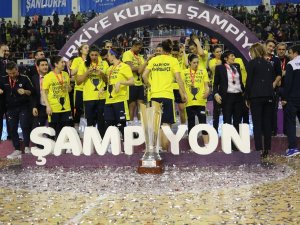 Kupa Fenerbahçe’nin