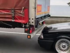 Trafikte Sürücüleri Tehlikeye Attı, Gözaltına Alındı
