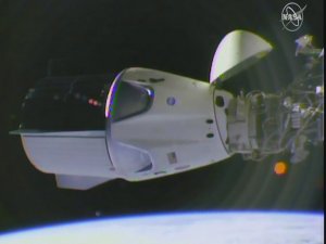 SpaceX'in personel taşıyıcı kapsülü Uluslararası Uzay İstasyonu'na ulaştı
