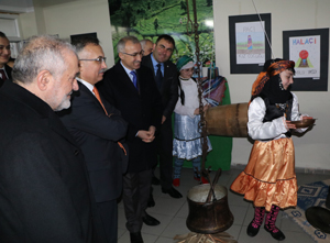 Öğrenciler Düzenledikleri Sergiyle Rize'yi Tanıttılar