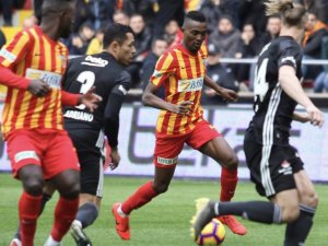 Mensah’tan Kayserispor’a Kötü Haber