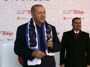İstanbullularla Bir Araya Geldi