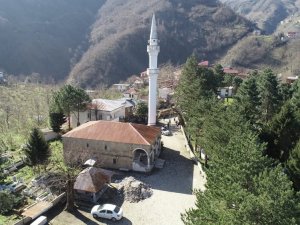 Asırlık Camide Restorasyon Başladı