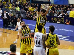 Fenerbahçe Madrid Deplasmanında