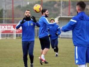 Kamara, D.g. Sivasspor Maçının Kadrosuna Alındı
