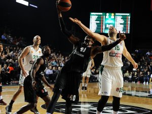 Thy Euroleague: Darüşşafaka: 67 - Panathinaikos: 91