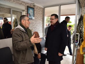 Genç, Esnafı Dil Öğrenmeye Çağırdı