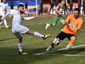Tff 2. Lig: Gümüşhanespor: 0 - Amed Sportif Faaliyetler: 0