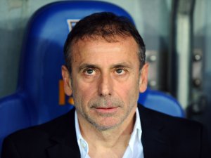 Kartal Hocasını Arıyor