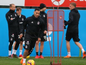 Beşiktaş, Taktik Ve Şut Çalıştı