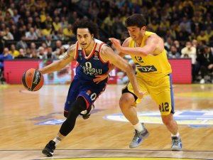 Anadolu Efes, Maccabi’yi Devirdi