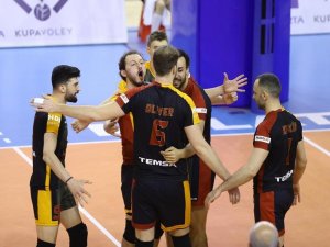 Galatasaray Adını Finale Yazdırdı