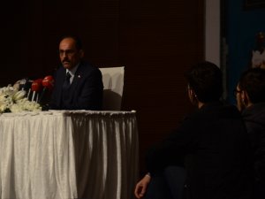 "Charlie Hebdo İçin Yürüyenler 49 Müslüman İçin De Yürüyecekler Mi"