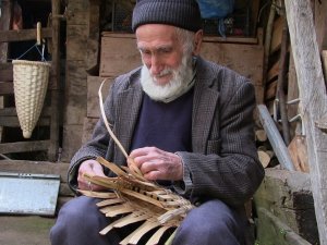 Macahel’de Kış Esaretinde Yaşam