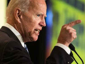 Joe Biden Başkanlık Seçimlerine Adaylığını Açıkladı