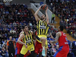 Fenerbahçe, Rus Ekibe Yenildi