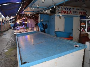 Tezgahlar İstavrite Kaldı