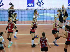 Eczacıbaşı Vitra, Kupa Voley’de Yarı Finalde