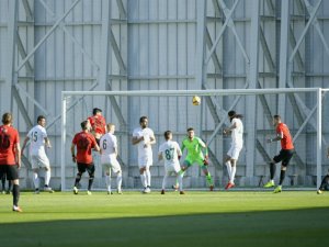 Atiker Konyaspor Özel Maçta Eskişehirspor’la Berabere Kaldı