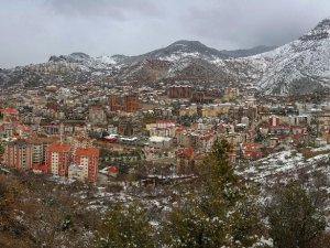 Gümüşhane’de Mart Kapıdan Baktırdı