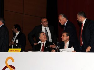 Galatasaray Yönetim Kurulu Üyelerinden İbra Yorumu