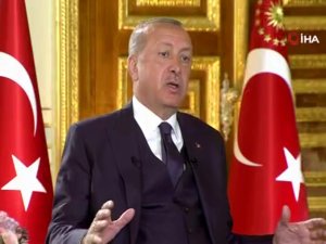 “Ey Ekrem Sen Kula Kulsun, Bunu Bir Defa Bil. Muhatabım Değilsin” 