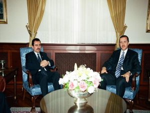 Cumhurbaşkanlığı İletişim Başkanı Altun’dan Muhsin Yazıcıoğlu Mesajı