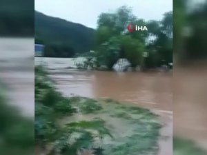 Bolivya’da Sel Felaketi: 33 Ölü