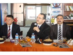 Sadullah Ergin Erzinliler'le Buluştu