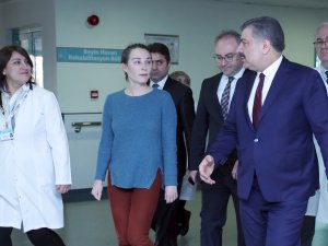 Sağlık Bakanı Koca’dan Deniz Baykal’a Ziyaret