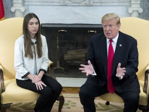 Trump’tan Rusya’ya: “Venezuela’dan Çıkın”