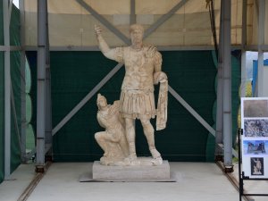 Denizli’de 1906 Yıllık Heykel Laodikya’da Bulundu