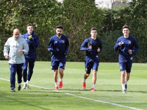 Fenerbahçe’de Ankaragücü Maçı Hazırlıkları Sürüyor