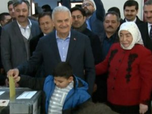 Binali Yıldırım Oyunu Kullandı