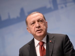 Cumhurbaşkanı Erdoğan’ı Tebrik Etti