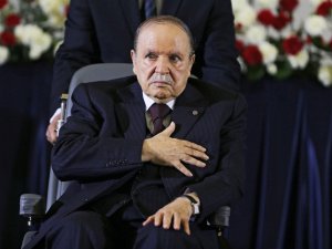 Cezayir Cumhurbaşkanı Buteflika 28 Nisan’dan Önce İstifa Edecek
