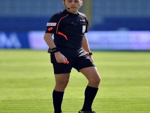 Derbi Öncesi Cüneyt Çakır’a Maç Yok 