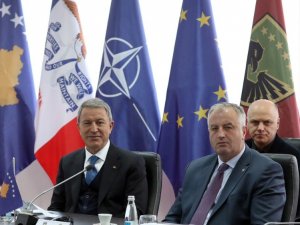 Milli Savunma Bakanı Akar, Kosovalı Mevkidaşı Berişa İle Heyetlerarası Görüşmeye Katıldı