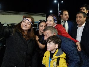 Ağaoğlu: "Oyuncuların Hepsinin Anlından Öpüyorum"