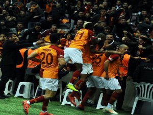 Galatasaray Evindeki Seriyi 33’e Çıkardı