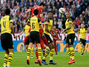 Bayern Münih Liderliği Aldı