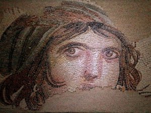 “Zeugma Yolculuğu” Fotoğraf Sergisi Devam Ediyor