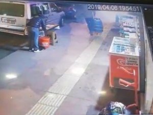 Bu Da Bavul Hırsızı !